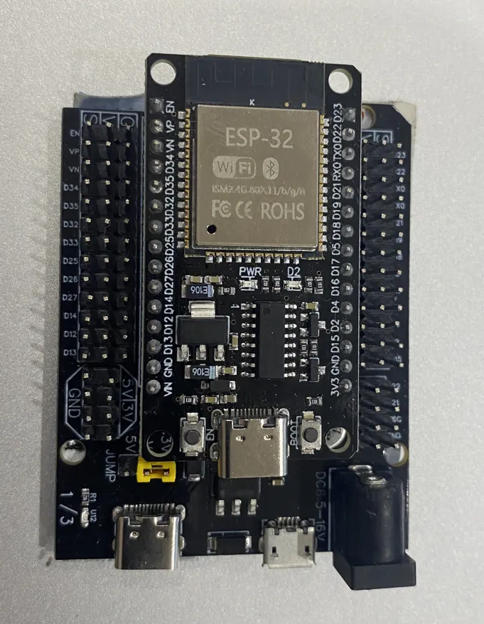 ESP32 WROOM-32 38-pin dev board