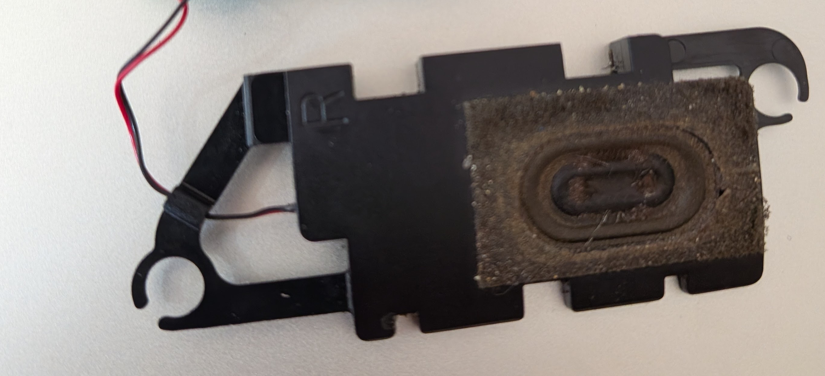 4-8 ohm speaker with red and black wires
